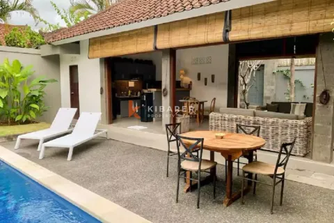 2 bedrooms Villa in Kerobokan, Badung, Indonesia No. 11945