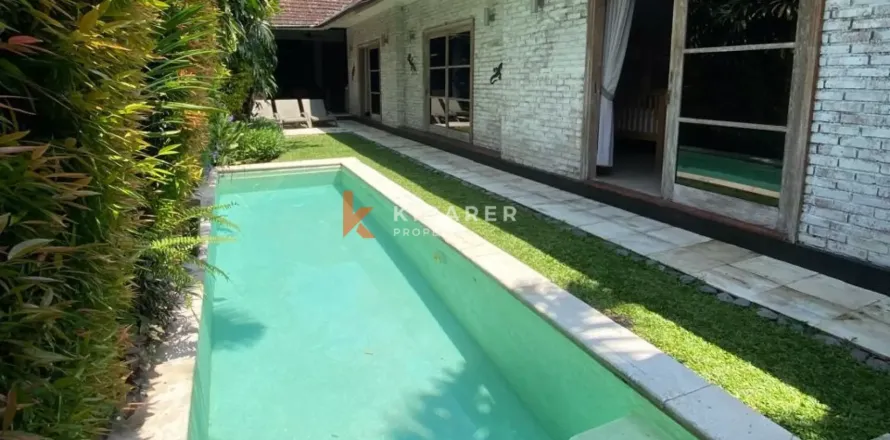 3 bedrooms Villa in Kerobokan, Badung, Indonesia No. 12704