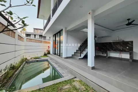 3 bedrooms Villa in Badung, Indonesia No. 12706