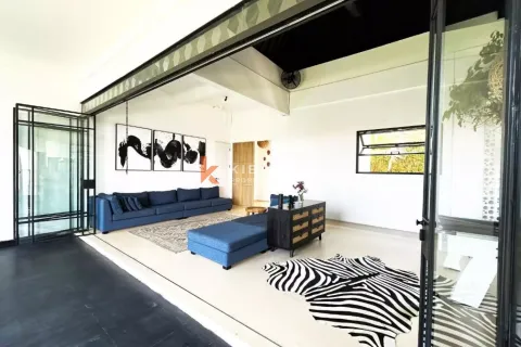 6 bedrooms Villa in Kuta, Badung, Indonesia No. 12701 11