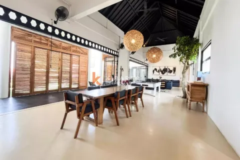 6 bedrooms Villa in Kuta, Badung, Indonesia No. 12701 7