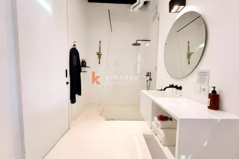6 bedrooms Villa in Kuta, Badung, Indonesia No. 12701 17