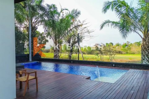 4 bedrooms Villa in Pecatu, Badung, Indonesia No. 12980