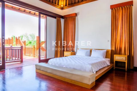4 bedrooms Villa in Pecatu, Badung, Indonesia No. 12980 18