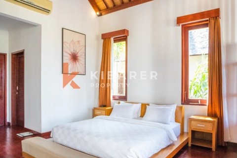4 bedrooms Villa in Pecatu, Badung, Indonesia No. 12980 27
