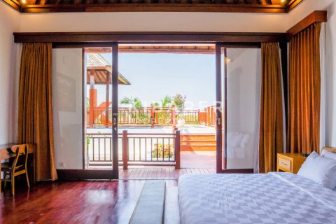 4 bedrooms Villa in Pecatu, Badung, Indonesia No. 12980 9