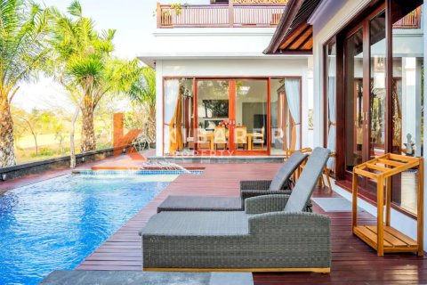 4 bedrooms Villa in Pecatu, Badung, Indonesia No. 12980 2