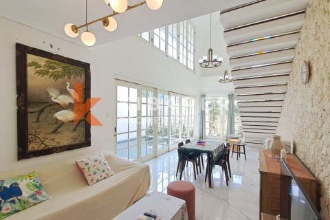 3 bedrooms Villa in Canggu, Badung, Indonesia No. 12983 4