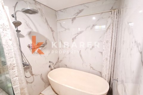 3 bedrooms Villa in Canggu, Badung, Indonesia No. 12983 16