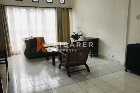 3 bedrooms Villa in Badung, Indonesia No. 12982 4