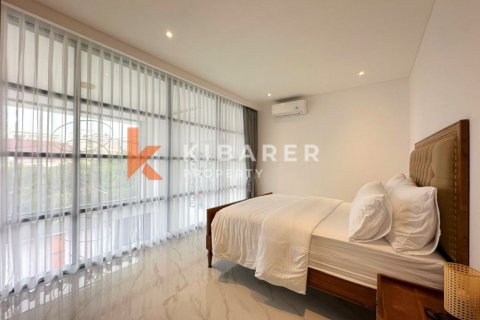 3 bedrooms Villa in Kerobokan, Badung, Indonesia No. 11768 23