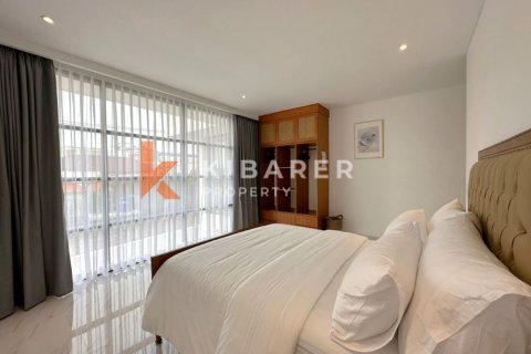 3 bedrooms Villa in Kerobokan, Badung, Indonesia No. 11768 18