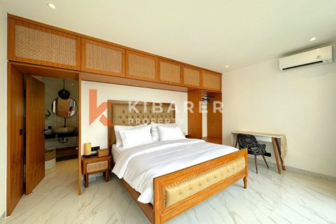 3 bedrooms Villa in Kerobokan, Badung, Indonesia No. 11768 11