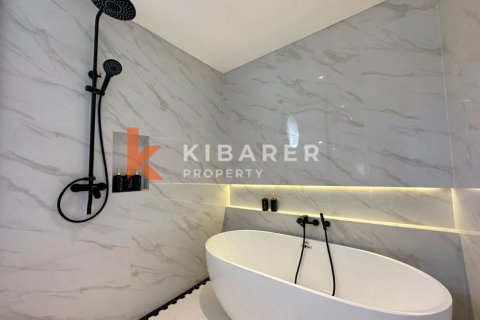 3 bedrooms Villa in Kerobokan, Badung, Indonesia No. 11768 15