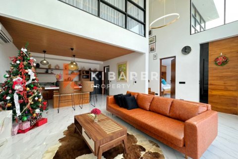 3 bedrooms Villa in Kerobokan, Badung, Indonesia No. 11768 2