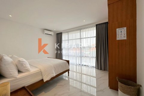 3 bedrooms Villa in Kerobokan, Badung, Indonesia No. 11768 19