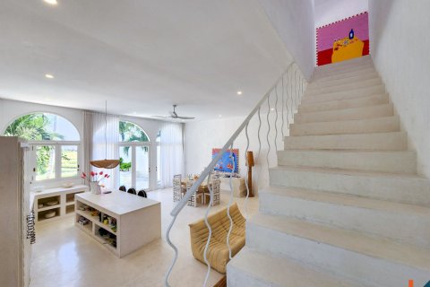 6 bedrooms Villa in Munggu, Mengwi, Badung, Indonesia No. 10586 8