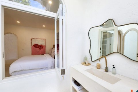 6 bedrooms Villa in Munggu, Mengwi, Badung, Indonesia No. 10586 19
