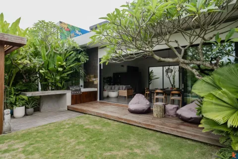 5 bedrooms Villa in Kuta, Badung, Indonesia No. 10725 29