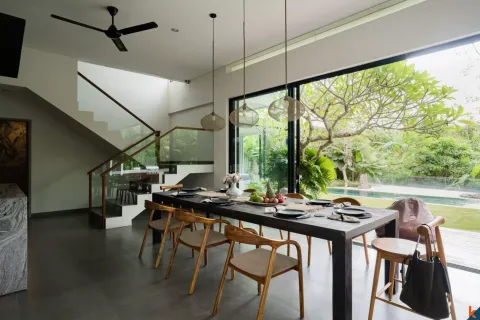 5 bedrooms Villa in Kuta, Badung, Indonesia No. 10725 25