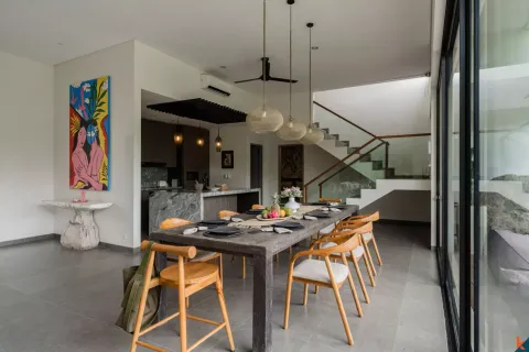 5 bedrooms Villa in Kuta, Badung, Indonesia No. 10725 2