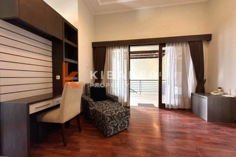 2 bedrooms Villa in Seminyak, Badung, Indonesia No. 12724 19
