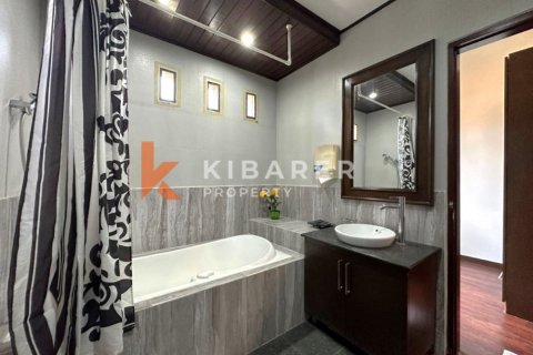 2 bedrooms Villa in Seminyak, Badung, Indonesia No. 12724 23