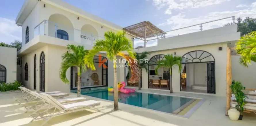 4 bedrooms Villa in Jimbaran, Badung, Indonesia No. 12721