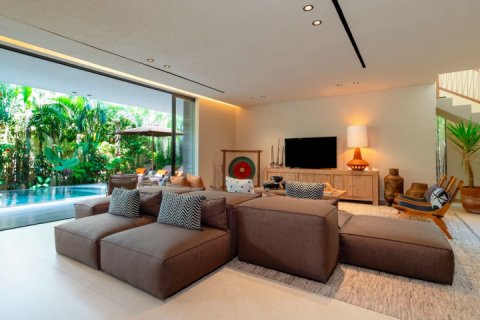 4 bedrooms Villa in Canggu, Badung,  No. 9062 10