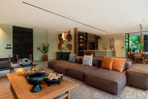 4 bedrooms Villa in Canggu, Badung,  No. 9062 11