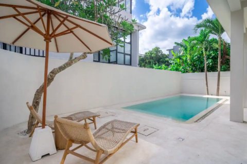 9 bedrooms Villa in Canggu, Badung,  No. 9061 17