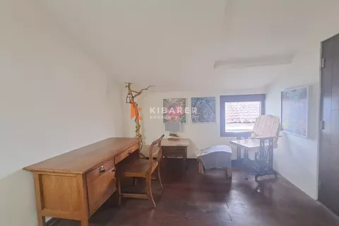 5 bedrooms Villa in Kerobokan, Badung, Indonesia No. 12567 11