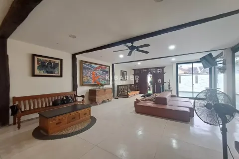 5 bedrooms Villa in Kerobokan, Badung, Indonesia No. 12567 5