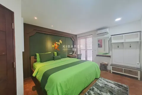 5 bedrooms Villa in Kerobokan, Badung, Indonesia No. 12567 23