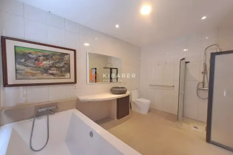 5 bedrooms Villa in Kerobokan, Badung, Indonesia No. 12567 26