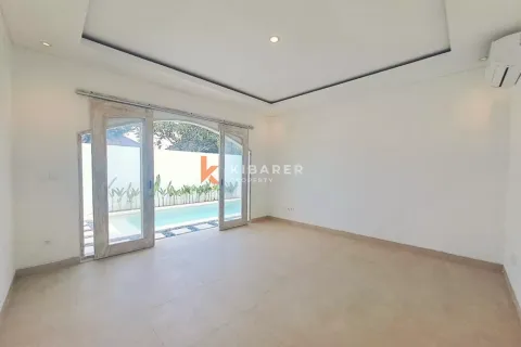 2 bedrooms Villa in Canggu, Badung, Indonesia No. 12572 6