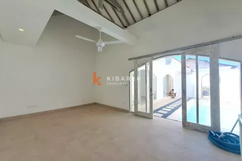2 bedrooms Villa in Canggu, Badung, Indonesia No. 12572 11