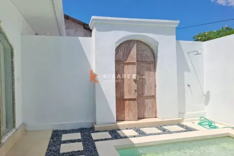 2 bedrooms Villa in Canggu, Badung, Indonesia No. 12572 2