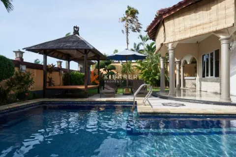 3 bedrooms Villa in Ungasan, Badung, Indonesia No. 12566