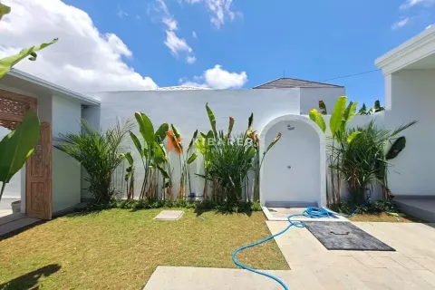 2 bedrooms Villa in Pererenan, Mengwi, Badung, Indonesia No. 12571 4