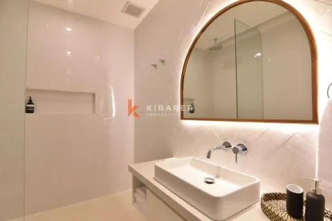 4 bedrooms Villa in Canggu, Badung, Indonesia No. 12569 22