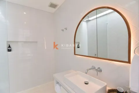 4 bedrooms Villa in Canggu, Badung, Indonesia No. 12569 19