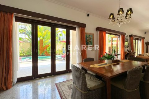 3 bedrooms Villa in Seminyak, Badung, Indonesia No. 12989 17