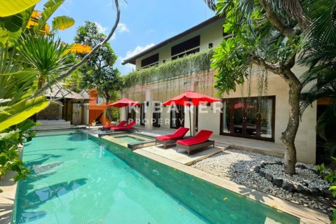 3 bedrooms Villa in Seminyak, Badung, Indonesia No. 12989 28