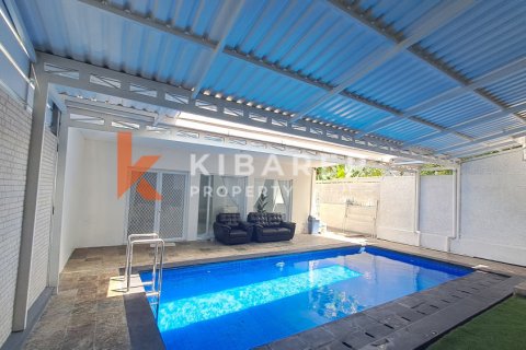 5 bedrooms Villa in Nusa Dua, Badung, Indonesia No. 12987 3