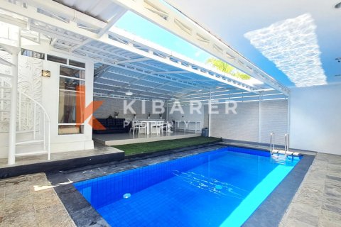5 bedrooms Villa in Nusa Dua, Badung, Indonesia No. 12987 2
