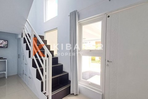 5 bedrooms Villa in Nusa Dua, Badung, Indonesia No. 12987 26