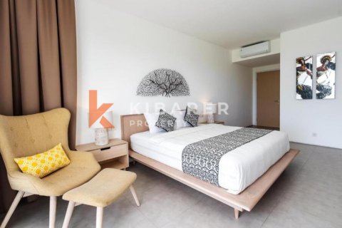 2 bedrooms Villa in Seminyak, Badung, Indonesia No. 13028 10