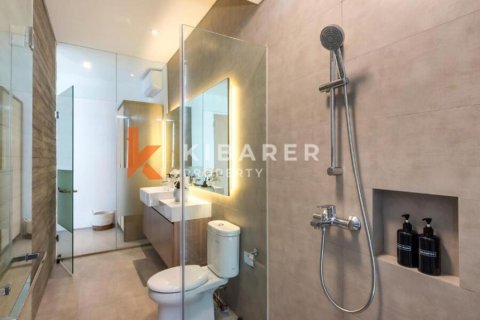 2 bedrooms Villa in Seminyak, Badung, Indonesia No. 13028 15