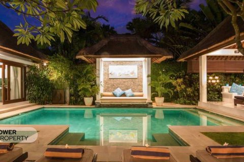 3 bedrooms Villa in Seminyak, Badung, No. 9383 4